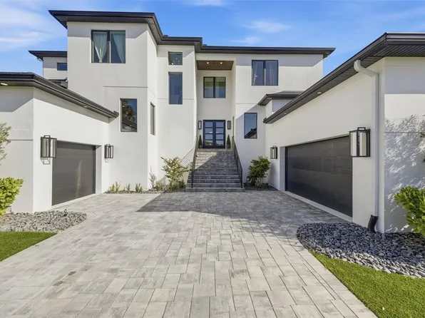 4815 W Sunset Blvd, Tampa, FL 33629