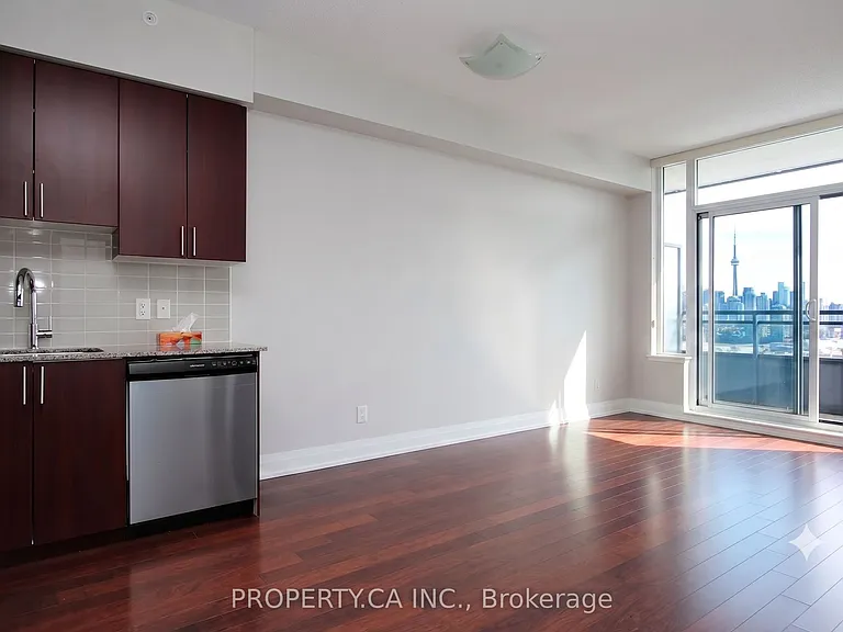 85 N Park Rd #807 — Photo 7