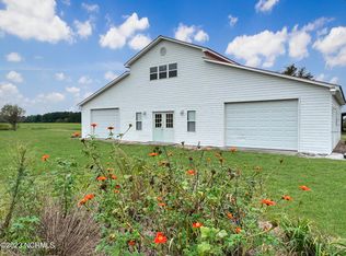 448 Gliden Rd, Hobbsville, NC 27946