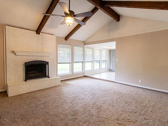 4th image of 7 Fawnwood Ct