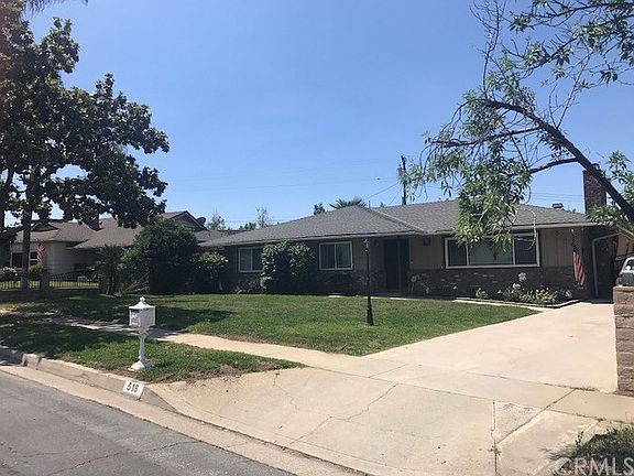 2nd image of 518 Smoketree Dr