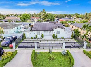 75 E 40th St, Hialeah, FL 33013