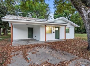 1016 Front St, Newport, AR 72112