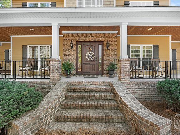 3rd image of 1532 Cliponreka Road