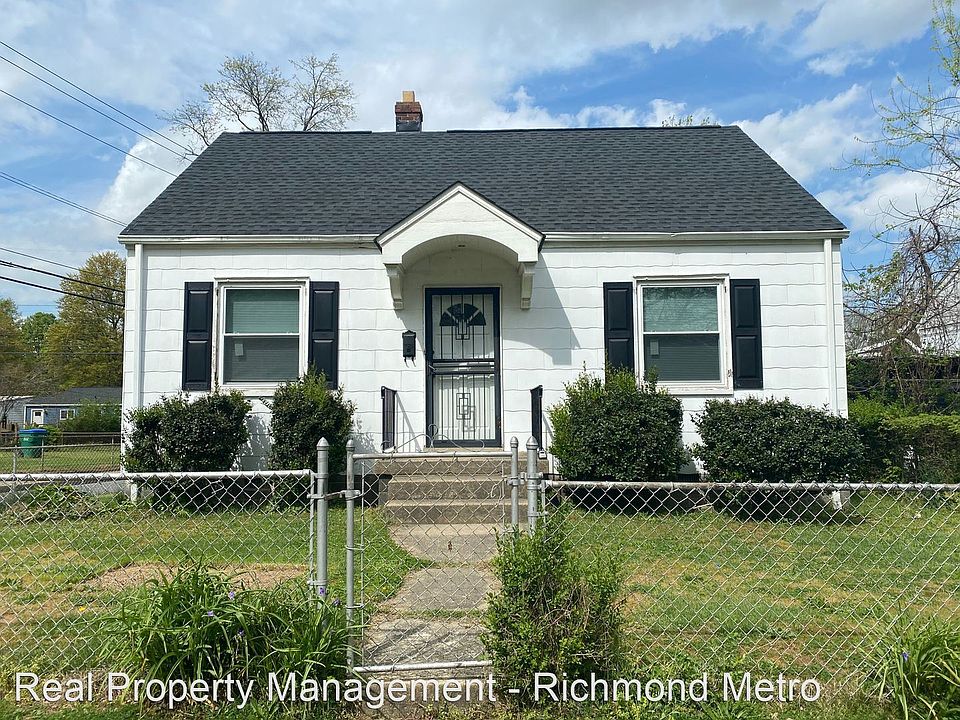 1st image of 3220 Rosewood Ave