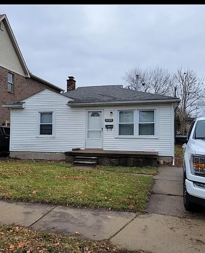 5688 Colonial St Photo 1