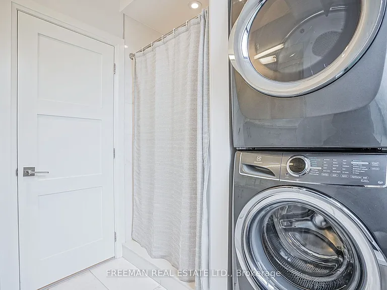 50 Russell St #2 — Photo 17