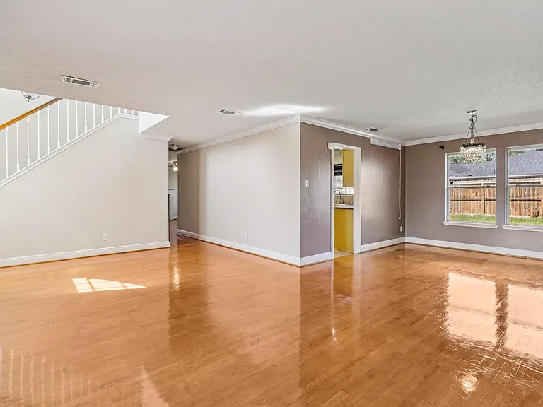 16810 Blairstone — Photo 7