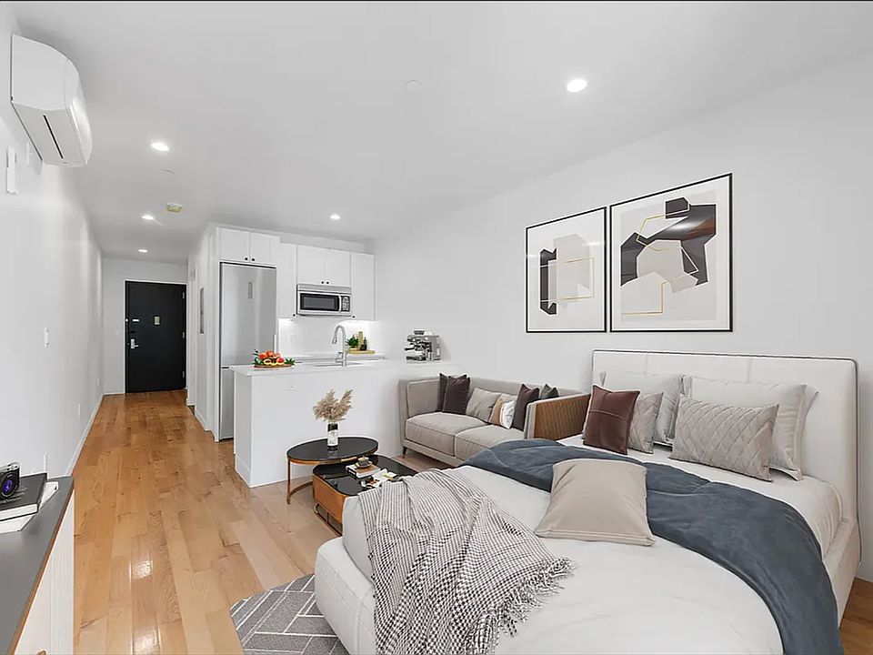 1st image of 2903 Frederick Douglass Blvd #2C