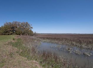 21 Hopkins Place Dr, Edisto Island, SC 29438