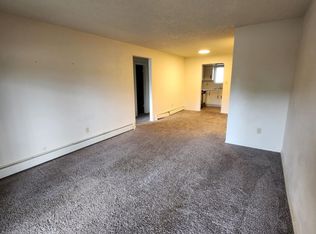 4812 E 12th St APT 4, Cheyenne, WY 82001