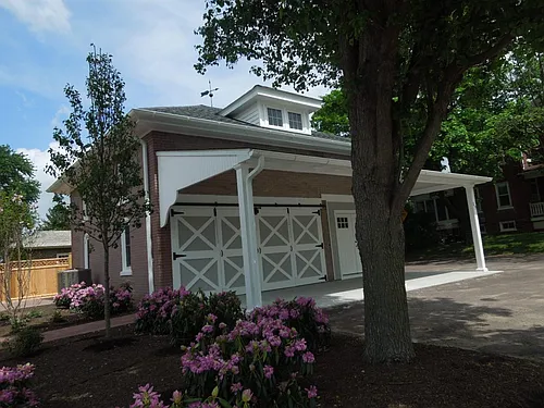 17 Adams Ave Photo 1
