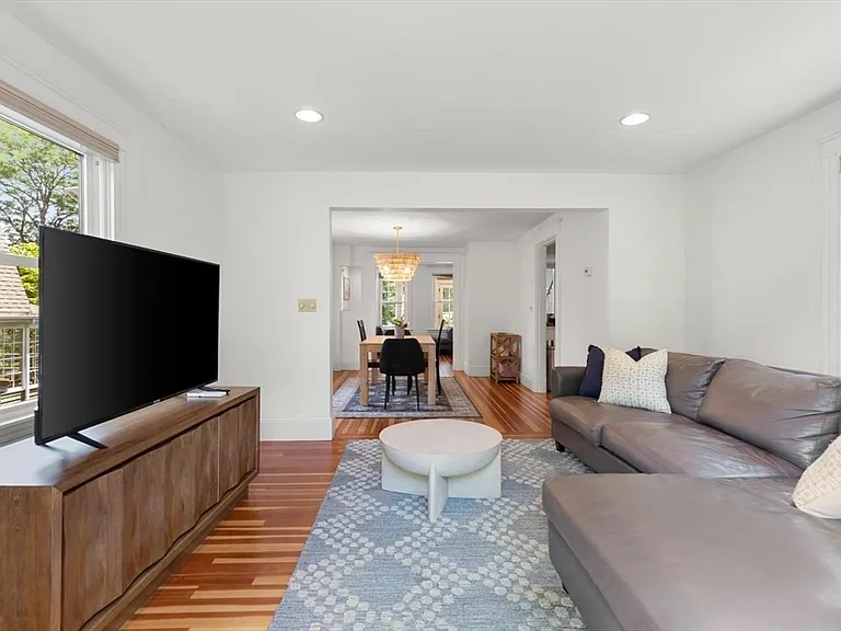 31 Fountain Rd #1 — Photo 16
