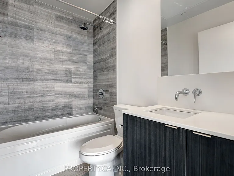 88 Harbour St #6706 — Photo 26