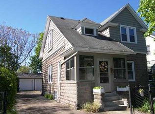 1011 Maple St, Rochester, NY 14611