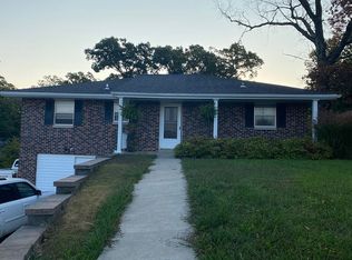 1925 Cedar Valley Rd, Jefferson City, MO 65109