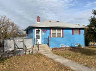 247 E Sorenson Ave, Appleton, MN 56208