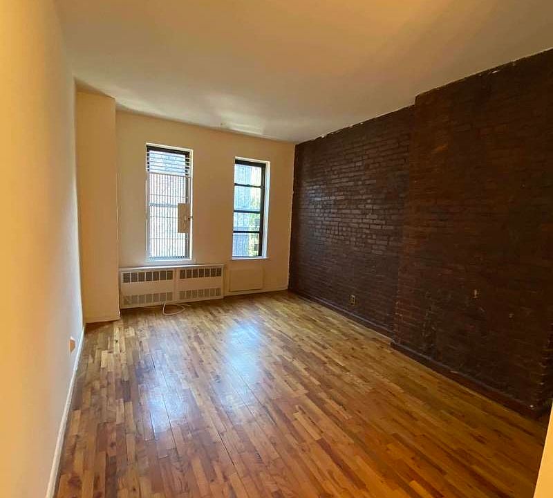 1st image of 473 Columbus Ave #4DE