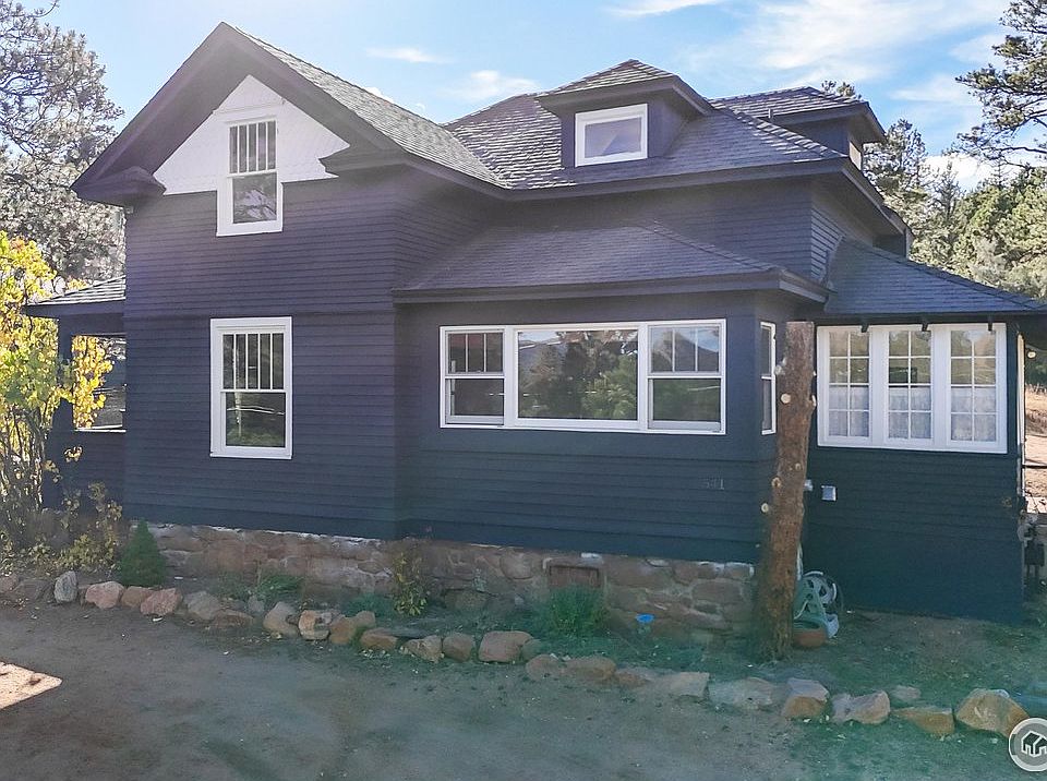 1st image of 541 Chapin Ln
