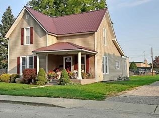 806 E Walnut St, Nappanee, IN 46550