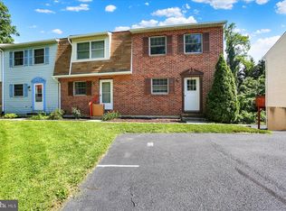 566 Valley Rd, Enola, PA 17025