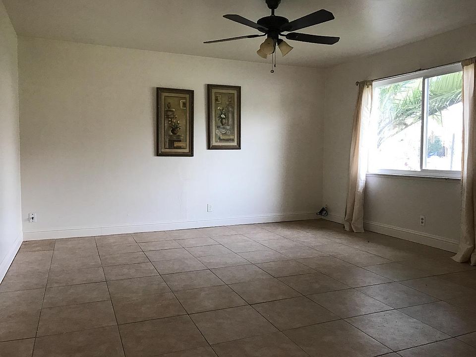 1st image of 1493 Mount Lassen Dr