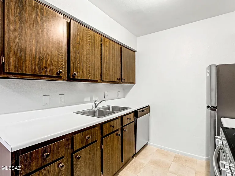 6335 N Barcelona Ln #719 — Photo 15