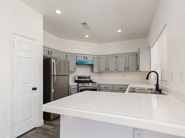 3790 Crest Horn Dr — Photo 12