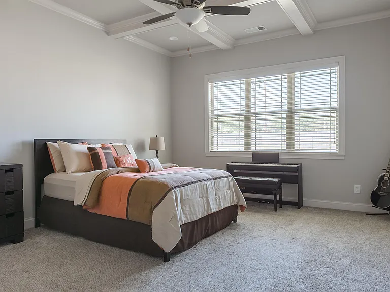 902 Abingdon Cv — Photo 22