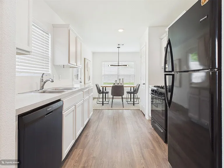 1300 Winding Willow Dr — Photo 9