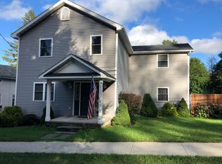 126-128 Market St, Moscow, PA 18444