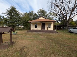 405 S Skaggs Rd, Clarksville, AR 72830