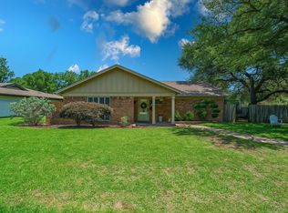 4200 Bilglade Rd, Fort Worth, TX 76109
