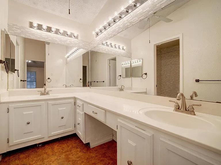 10509 Doering Ln — Photo 10
