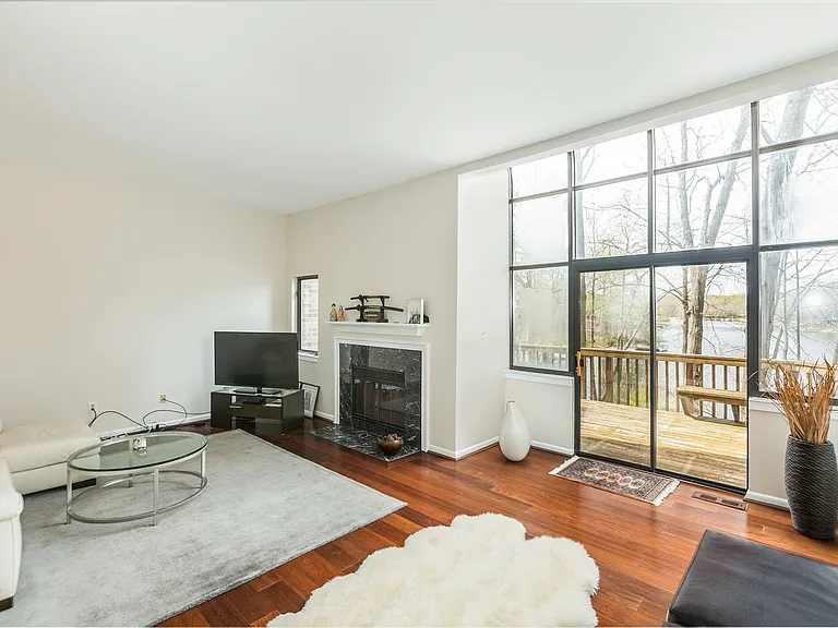 11030 Thrush Ridge Rd — Photo 17
