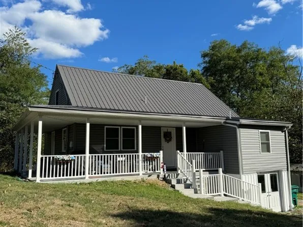 106 Fairview Ave, Waynesburg, PA 15370