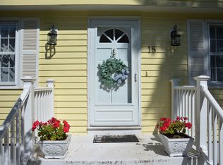 18 Salem Rd, Madison, CT 06443