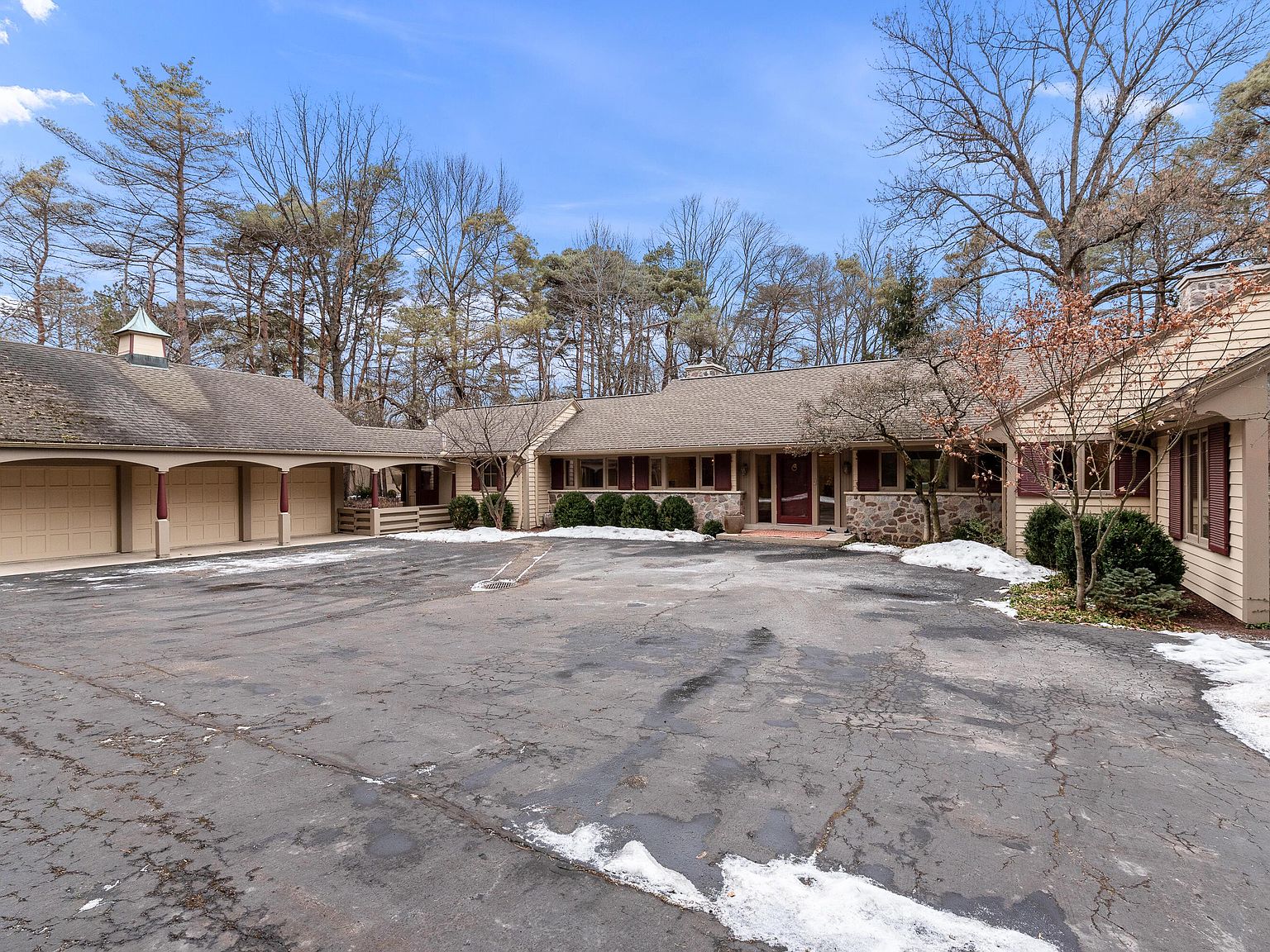 9410 N Lake Dr, Bayside, WI 53217 Zillow