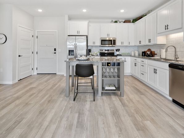 1620 Lusitano St #241