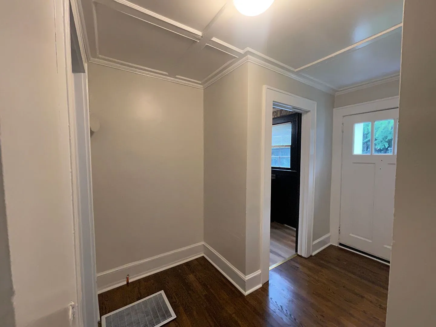 2 Bed, 1 Bath Home — Photo 4
