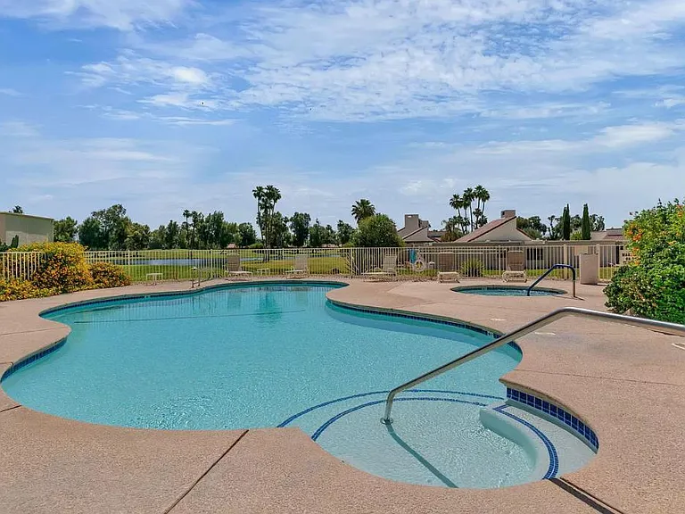 34840 Mission Hills Dr — Photo 29