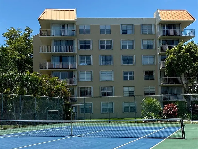 13120 SW 92nd Ave #B-414 — Photo 21