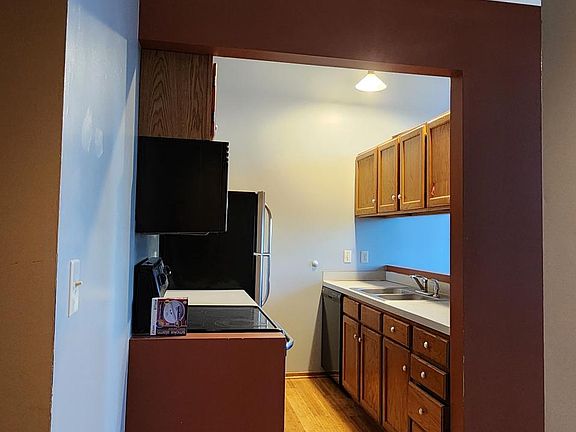 3rd image of 1223 N 9th St APT 102