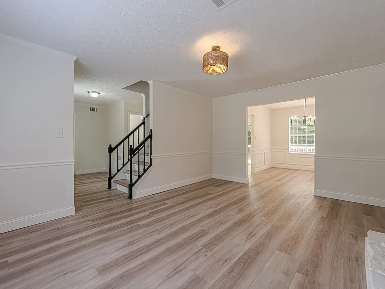 10310 Rillridge Ct — Photo 11
