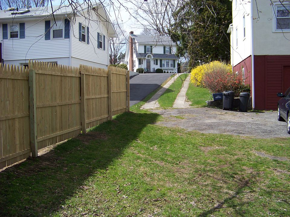 2nd image of 19 Spencer St
