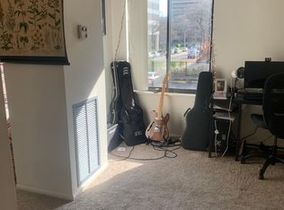 7 Allegheny Ctr #107, Pittsburgh, PA 15212