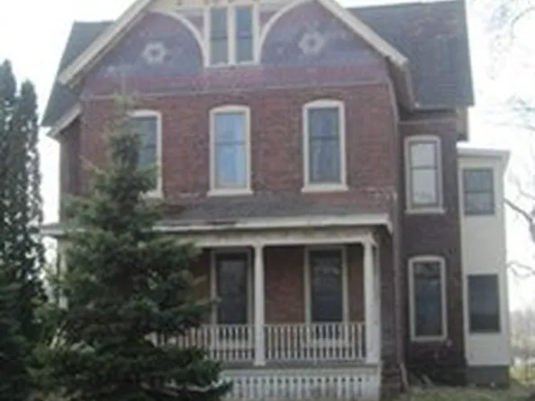 758 Hudson Ave, Stillwater, NY 12170