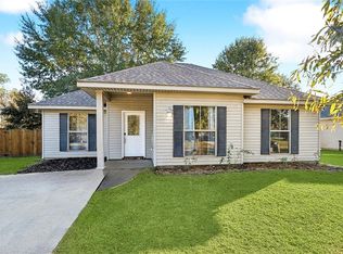 28472 Rosedust Ln, Ponchatoula, LA 70454