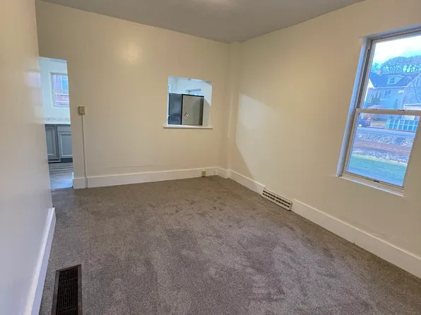 230 H Whitestown Vlg, Butler, PA 16001