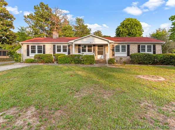513 Platinum St, Fayetteville, NC 28311
